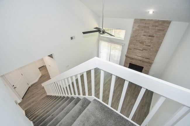 Building Photo - 8803 Vinkins Rd
