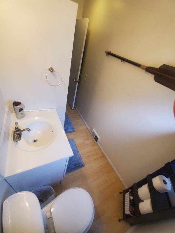 Building Photo - 1170 Dover Center Rd