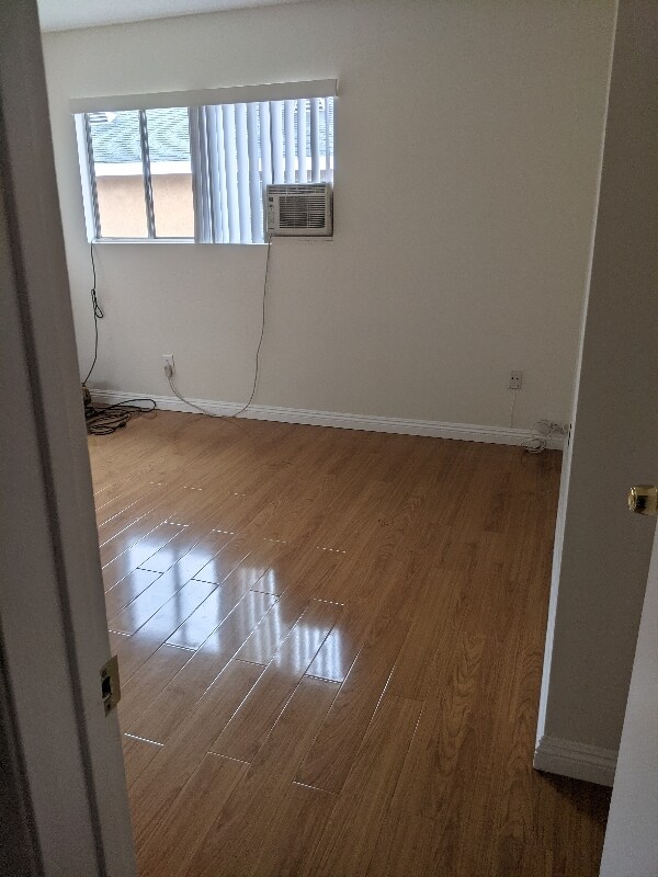 Building Photo - 6650 Beck Ave