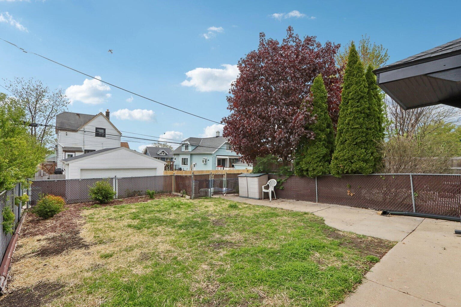 Backyard - 351A E Deer Pl