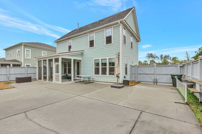 Building Photo - Nexton