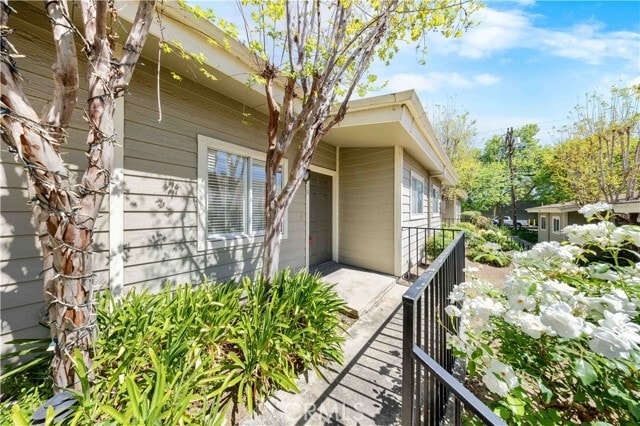 Building Photo - 11377 Osborne Pl