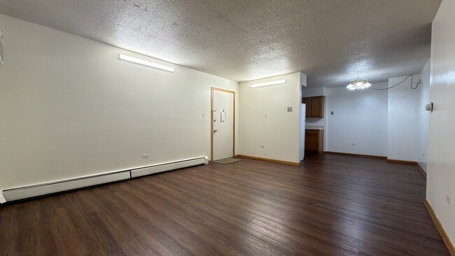 Building Photo - 7305 W 157th St