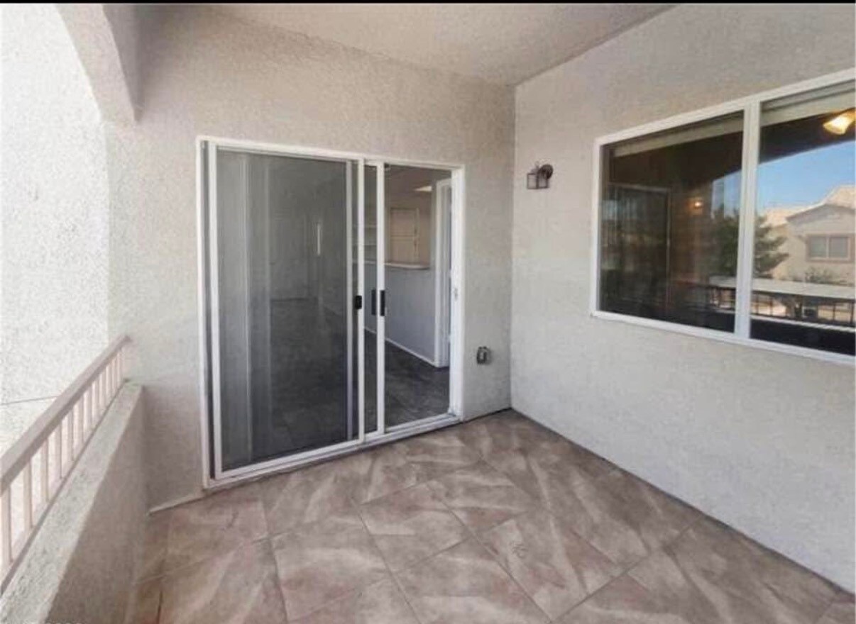 Building Photo - 4655 Gold Dust Ave