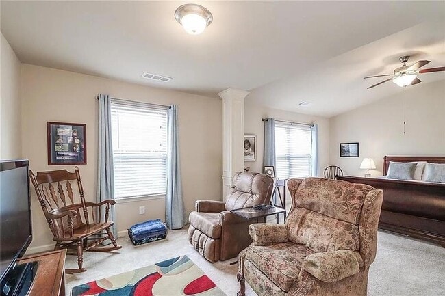 Building Photo - 2344 Attewood Dr
