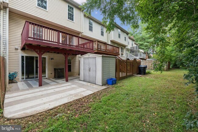 Building Photo - 5494 Prince William Ct