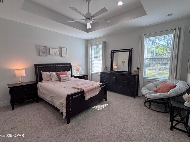 Building Photo - 446 Foxtail Wy