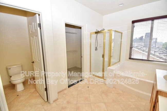 Building Photo - 1919 Sestri Ln