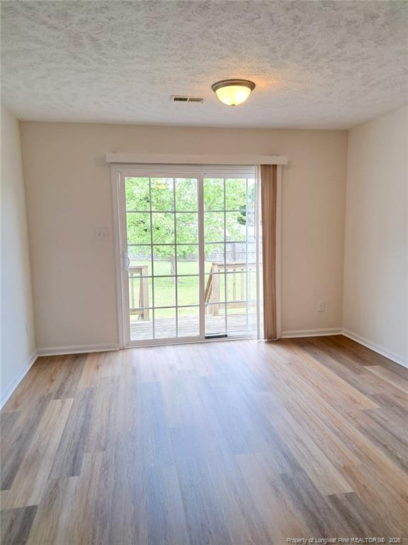 Building Photo - 206 Sandspur Ct