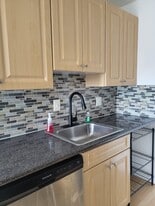 Building Photo - 1005 Chillum Rd