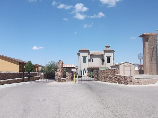 Building Photo - 12249 Gaudi Wy