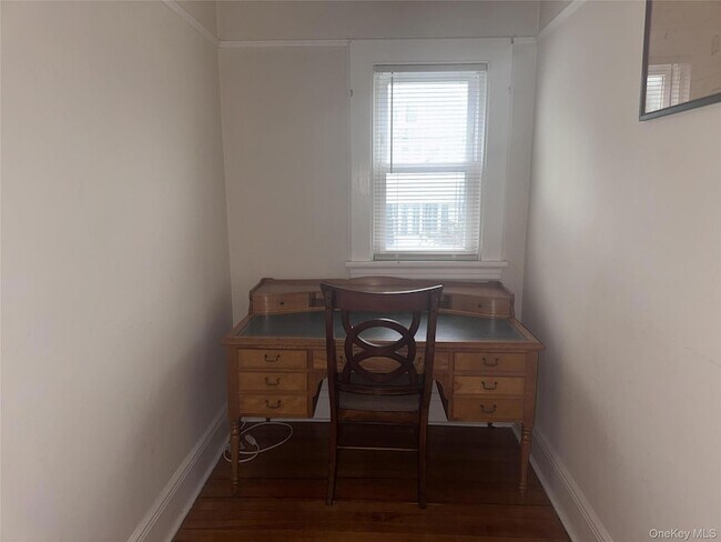 Building Photo - 432 Beach Ave