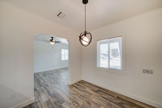 Building Photo - READY TO VIEW NOW! Beautiful Remodeled Home in the Coronado District Area