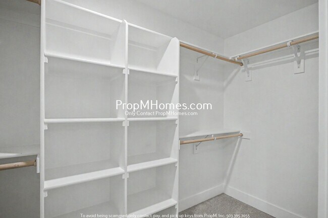 Building Photo - Modern Four Bedroom Home in SW Gresham!