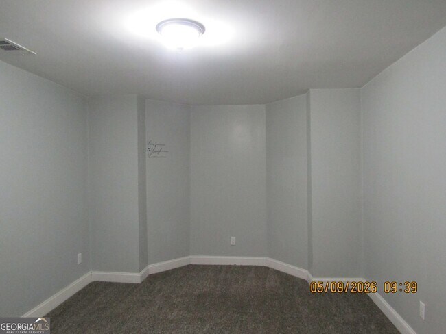 Building Photo - 2811 Weatherstone Cir SE