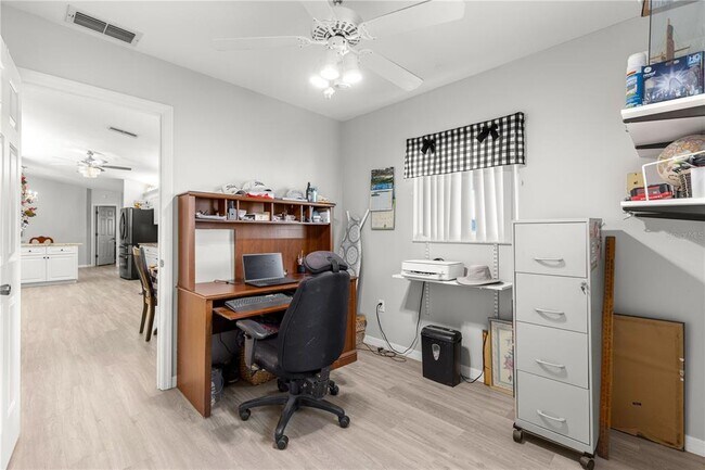 Building Photo - 9916 SE 175th Pl