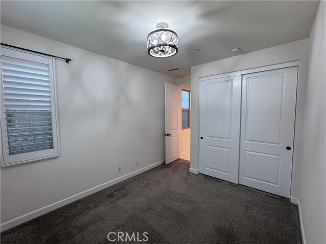 Building Photo - 277 Barnes Rd