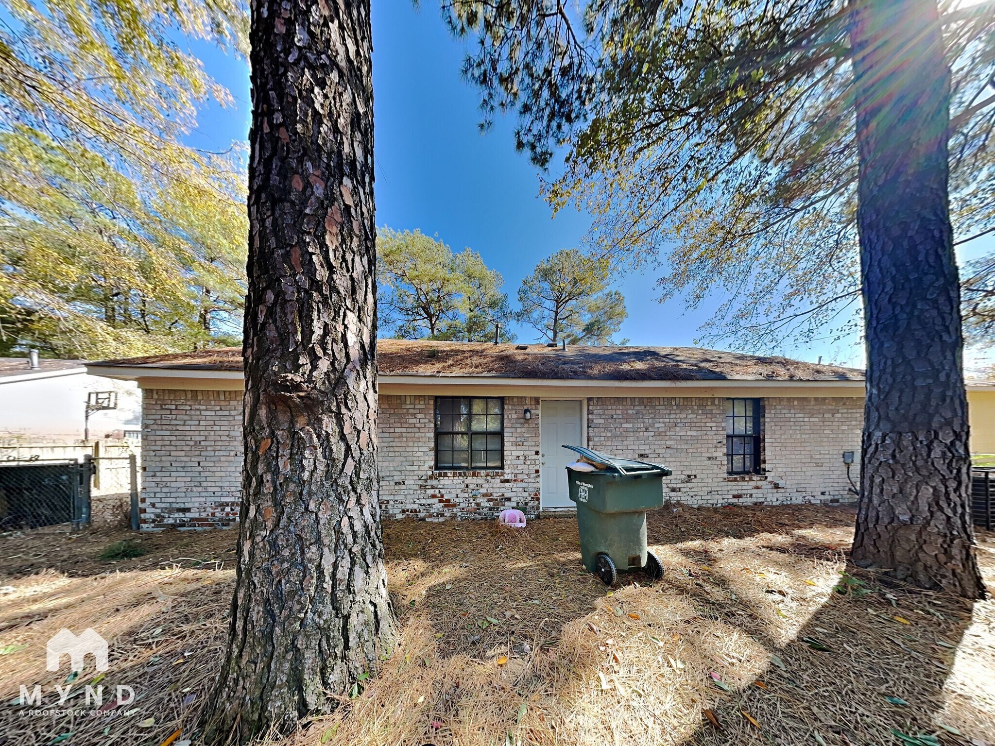 Building Photo - 4645 Sandy Park Dr