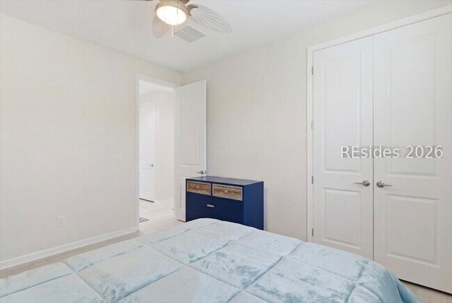 Building Photo - 271 Flip Side Ln