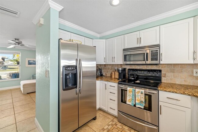 Building Photo - 503 Roberts Bay Dr