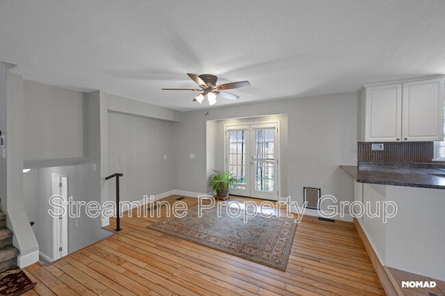 Building Photo - 10136 W Keene Ave