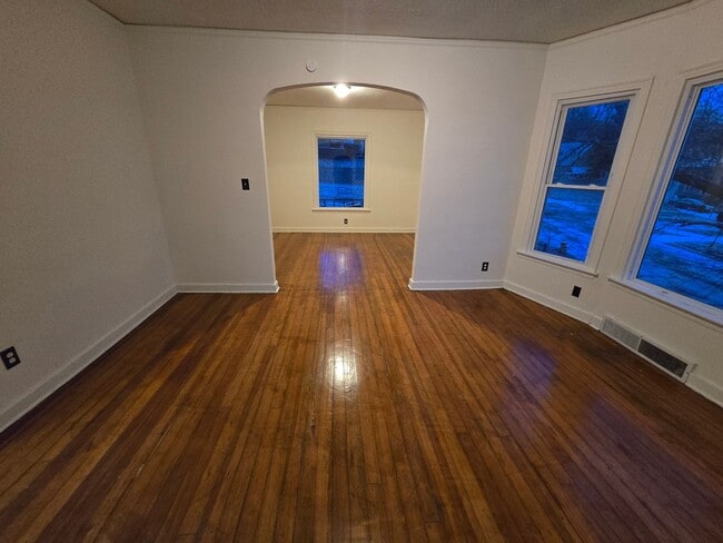 Building Photo - 1501 McDonald St