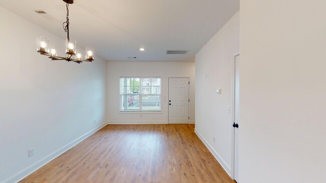 Building Photo - Charming Two Bedroom Townhomes With Flex R...
