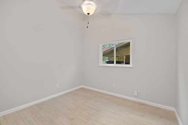 Building Photo - 1703 New York Ave