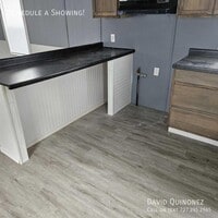 Building Photo - 5606 Lesteele-