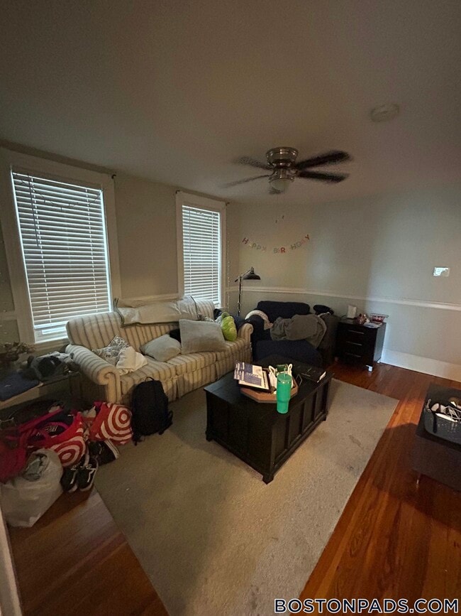 Building Photo - 114 Falcon St