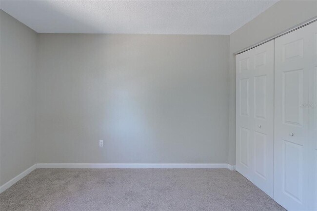 Building Photo - 12293 Sailwinds Dr