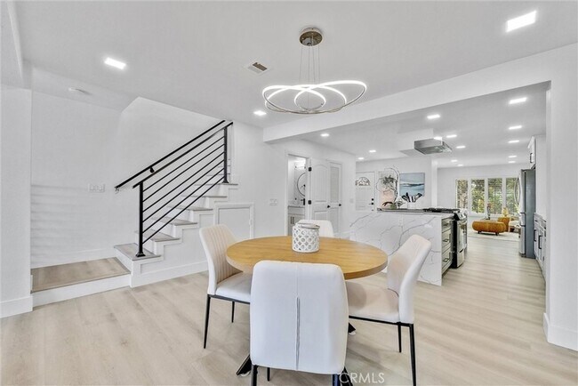 Building Photo - 16123 St Croix Cir