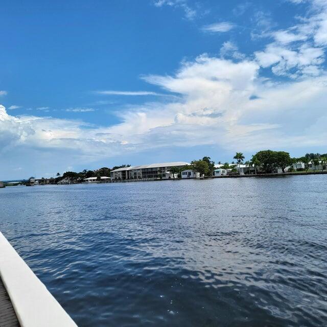 Building Photo - 2006 S Federal Hwy