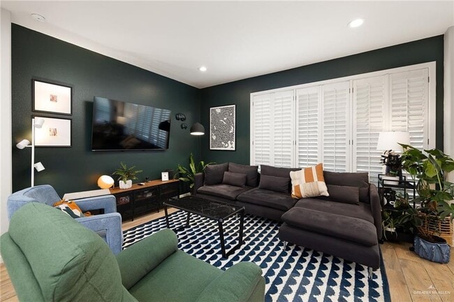 Building Photo - 28 Escondido Pass