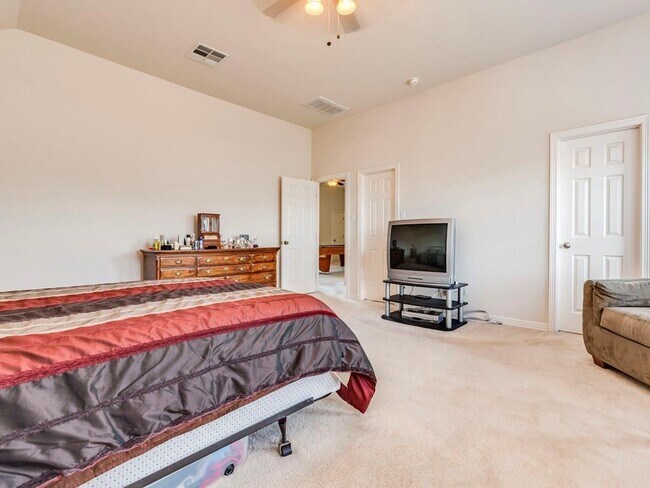 Building Photo - 13717 Field Spar Dr