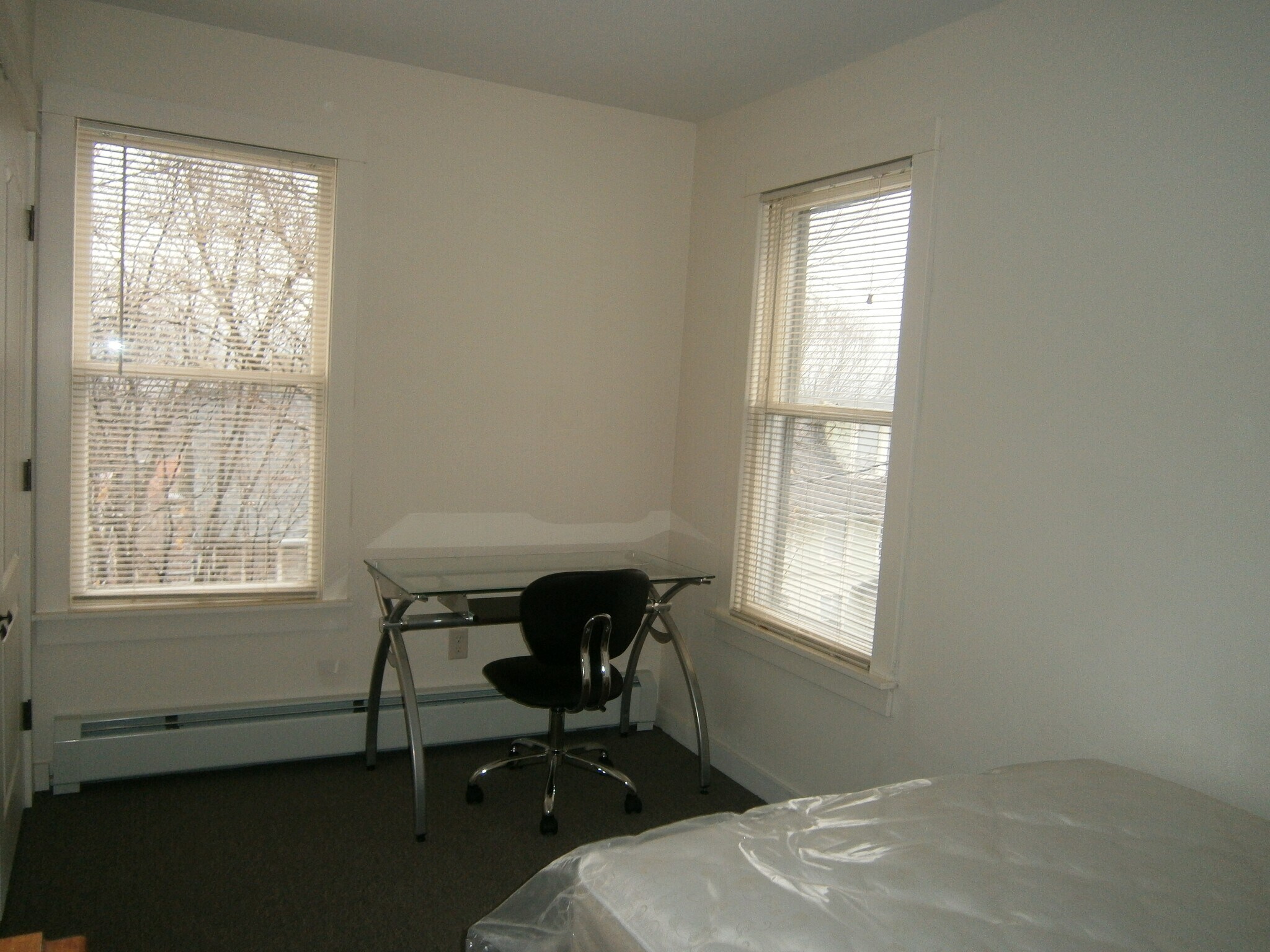 Building Photo - 103 Highland Pl