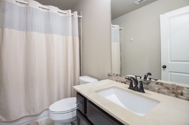 Building Photo - 10010 Cypress Path