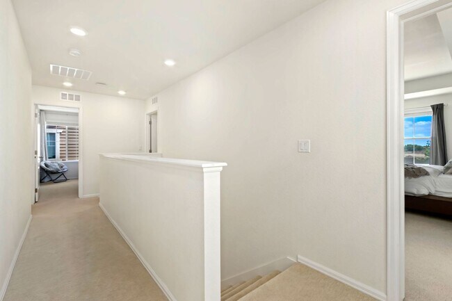 Building Photo - Stunner in North-East Fort Collins with 4-Bedrooms, 2.5 Bathrooms, and 2-Car Garage
