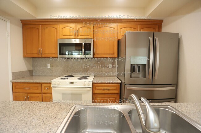 Building Photo - 8229 Woodland Dr