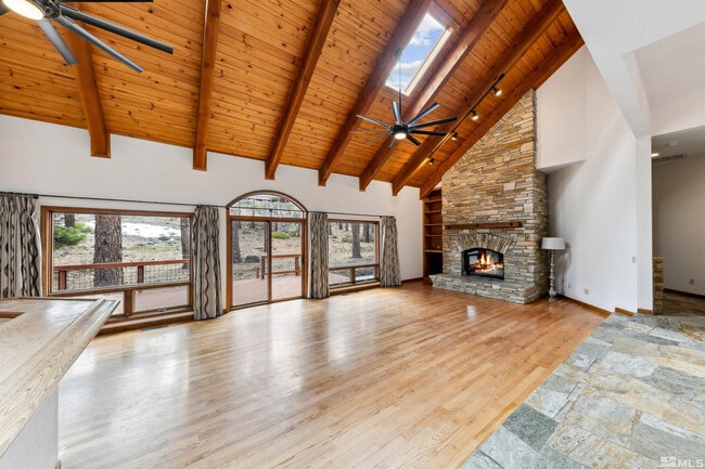 Building Photo - 145 Twinberry Cir
