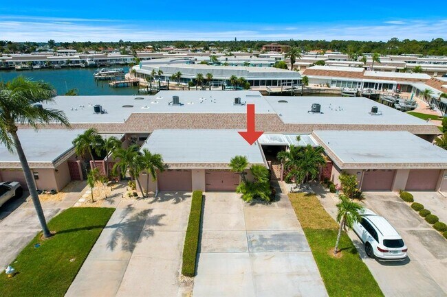 Building Photo - 355 Boca Ciega Point Blvd S