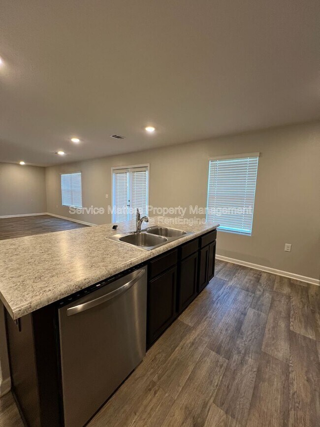 Building Photo - 6402 Churchill Cir