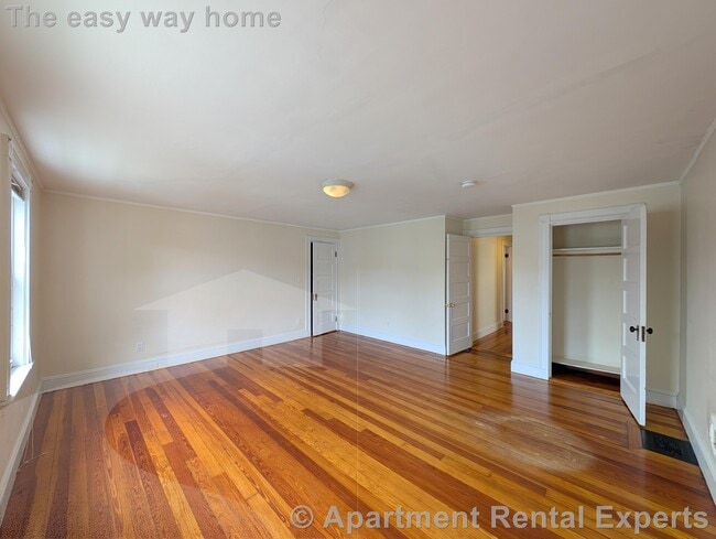 Building Photo - 41 Ossipee Rd