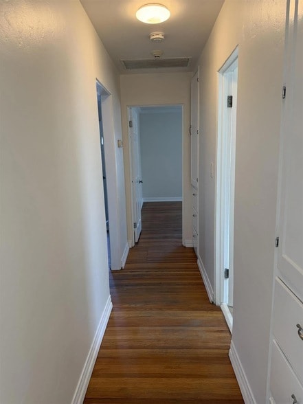 Building Photo - 3860 Paula St