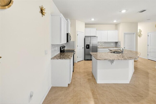 Building Photo - 5365 NW 46th Ln Rd