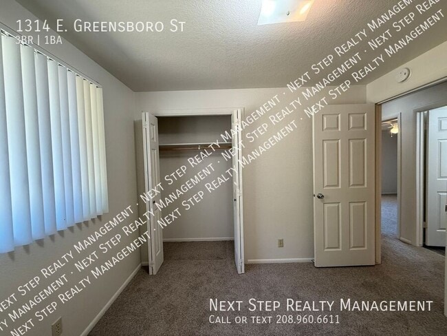 Building Photo - 1314 E Greensboro St