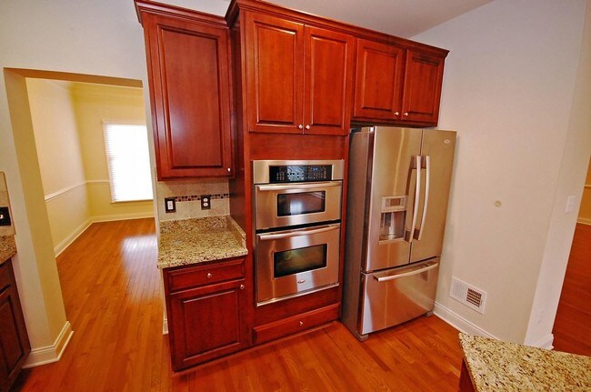 Building Photo - 42910 Nokes Corner Ter