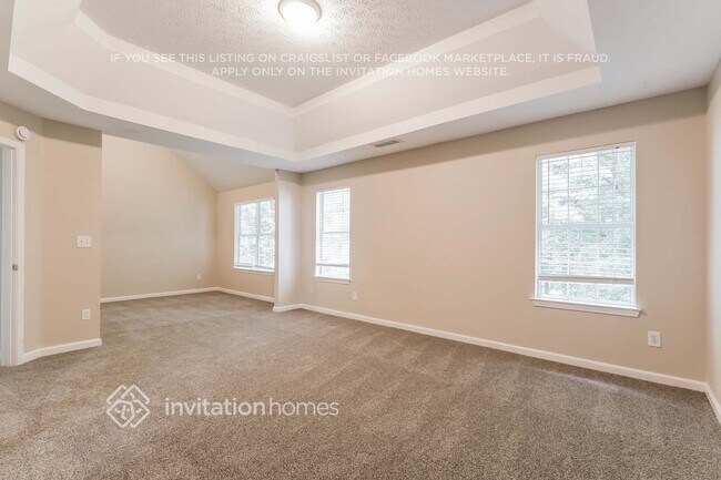 Building Photo - 521 Michael Cir