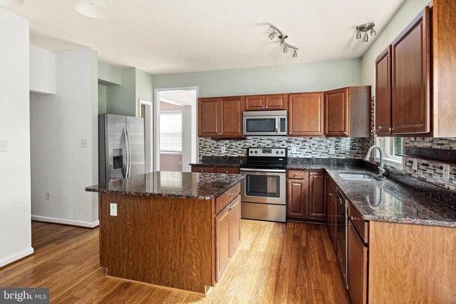Building Photo - 6193 Karas Walk