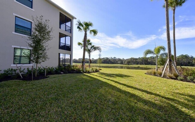 Building Photo - 17626 Gawthrop Dr